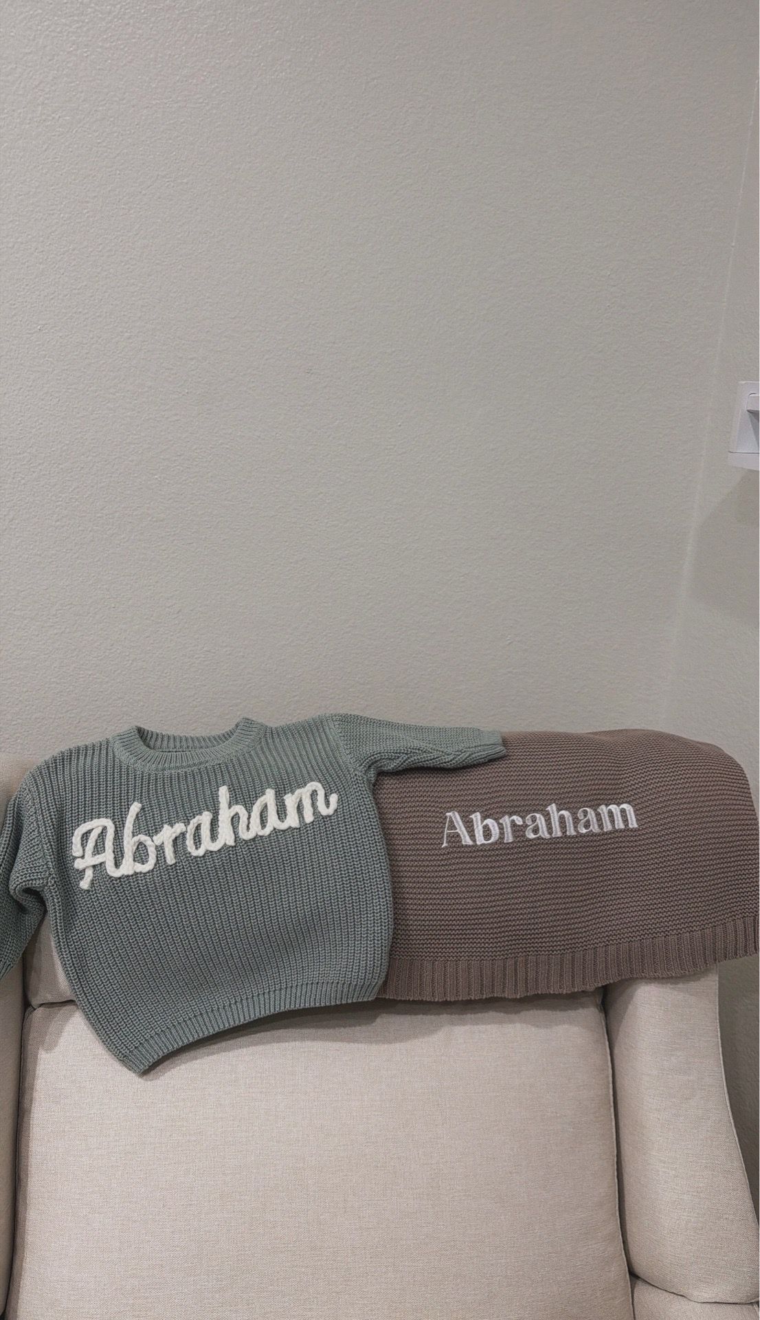 Baby sweater & blanket