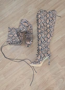 Brand New Snake Pattern Over-the-Knee Women's Fashion Boots Size 8