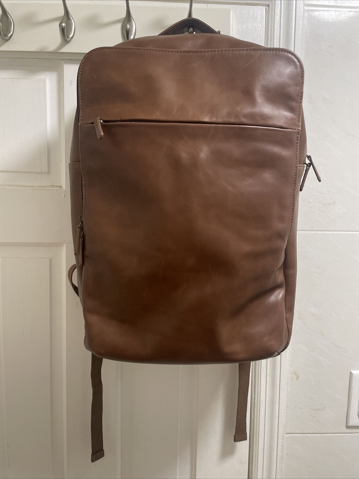 Andar Brown Leather Backpack - The Manhattan