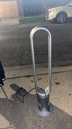 Dyson Bladeless Tower Fan