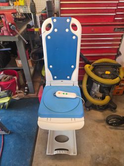 Electric Rotating bathing lift chair