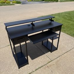 Computer Desk