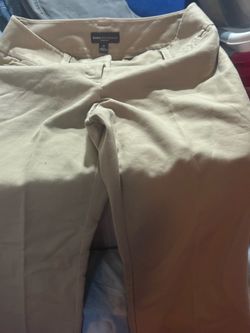 Women’s khaki pants Dana Buchman  size 10 NEW