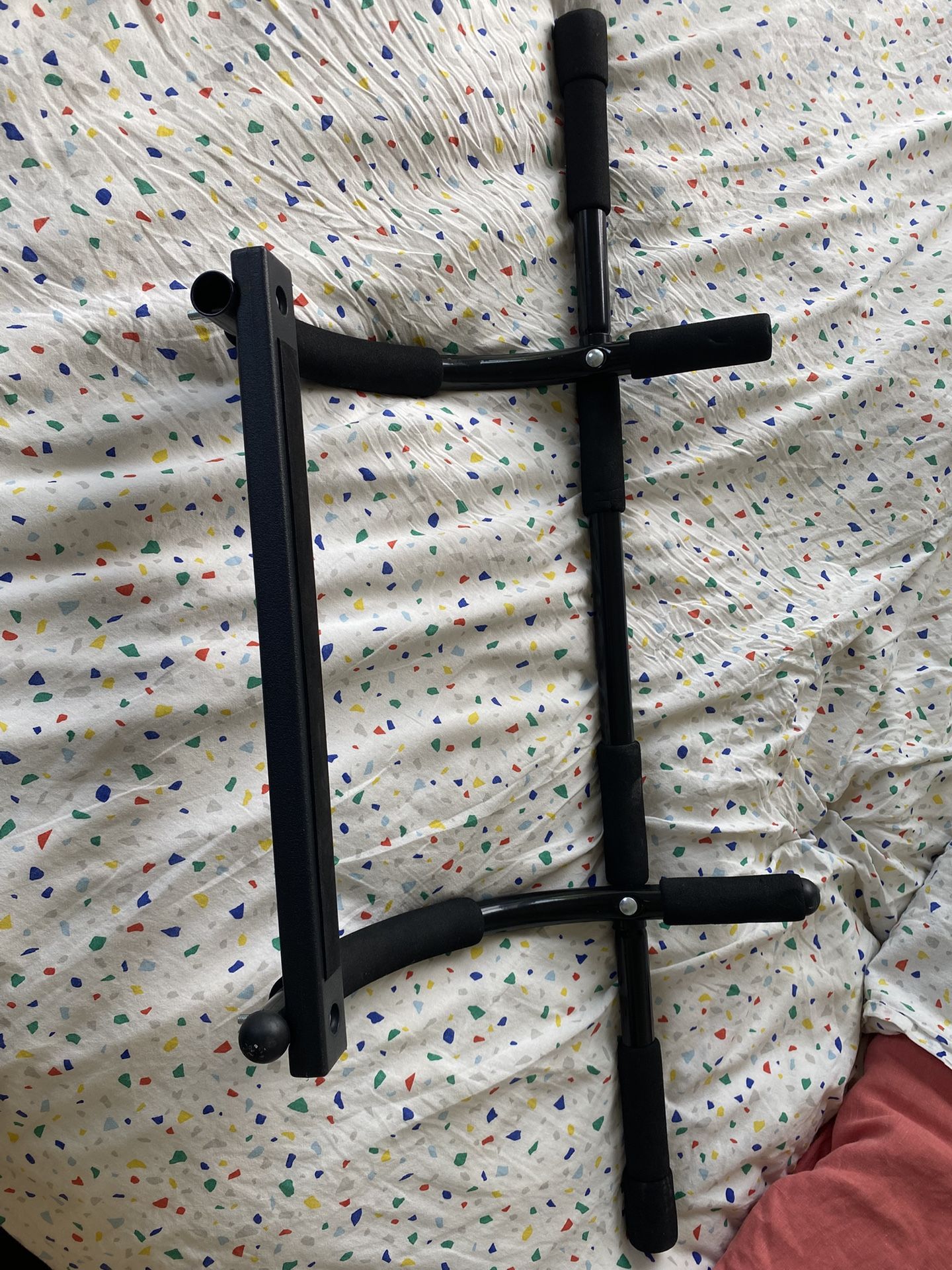 Pull Up Bar