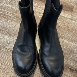 Steven Madden Boots 