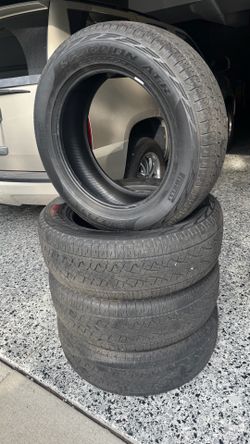 275/60R20 Pirelli tires