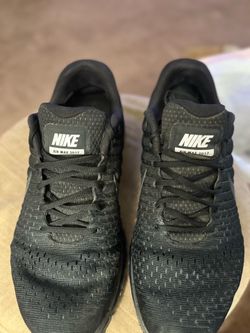 Nike Air Max 2017 ‘Triple Mens Size 11.5  Running Shoe Sneaker