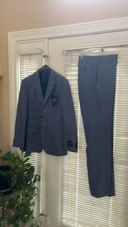 Men’s suit set. Joseph Abboud