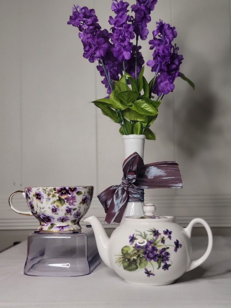 Tea Pot And Tea Cup