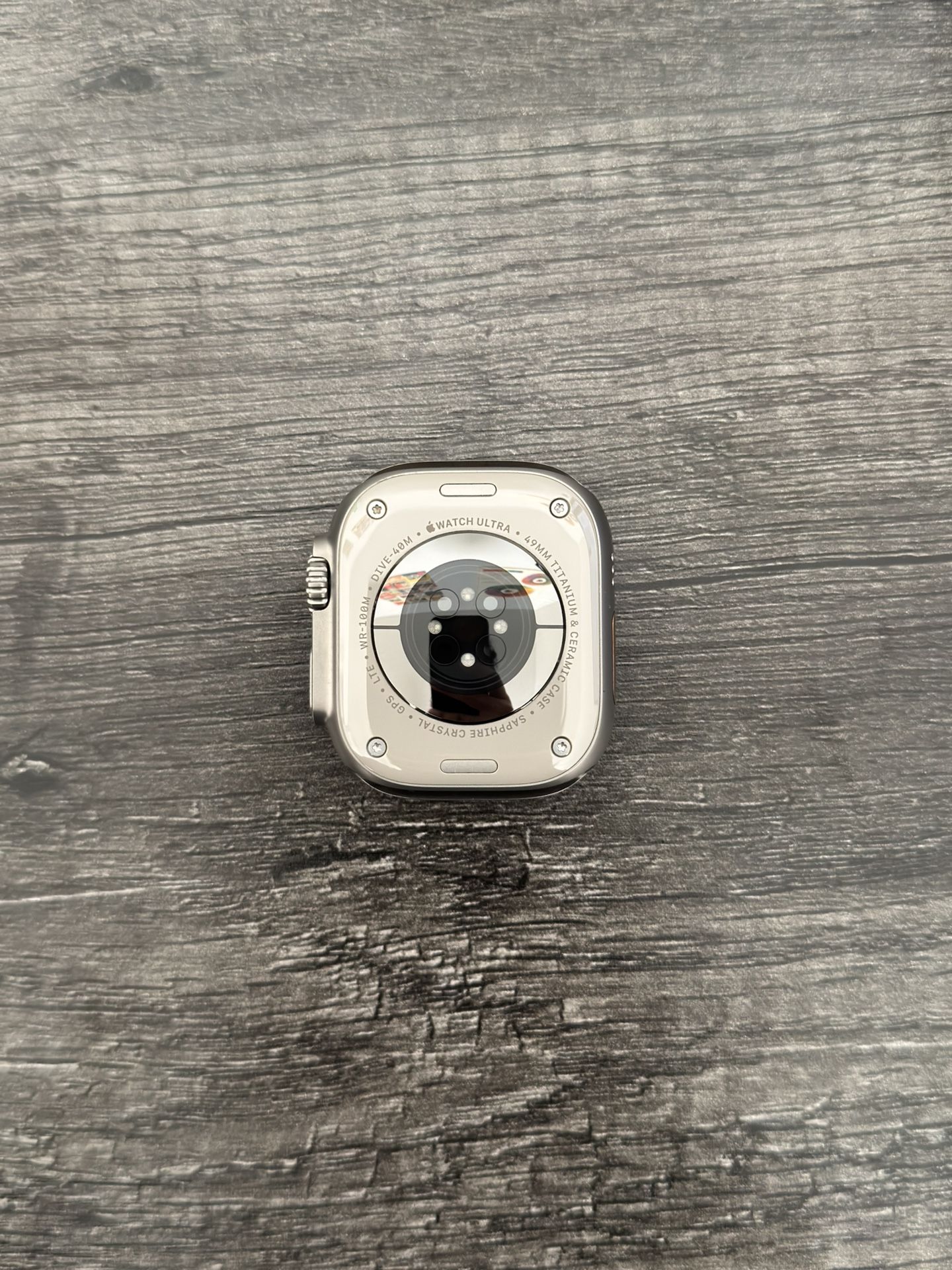 Apple Watch Ultra 1