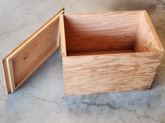 Plywood storage box container with lid 16"x16"x24"