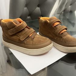 Ugg Unisex Weatherized Sneakers Kid Size 12