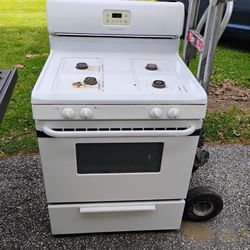 Gas stove