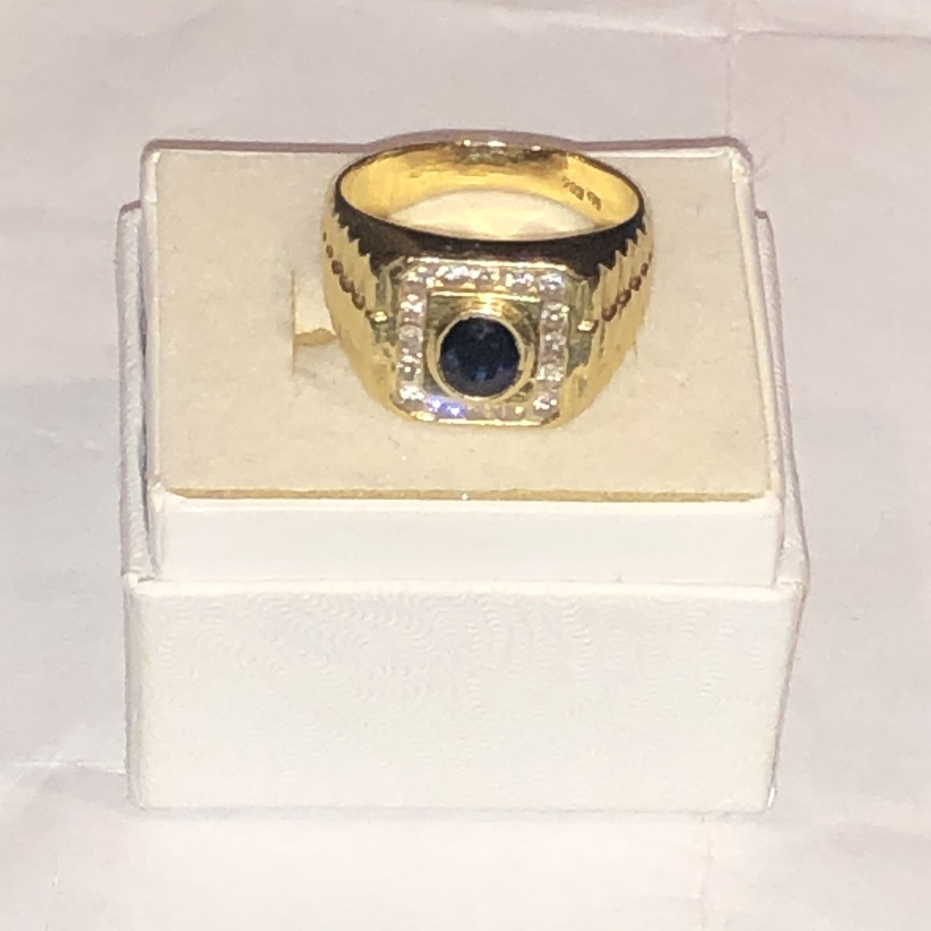 14k Sapphire Men’s diamond ring size 9-10