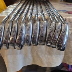 Mizuno Quad Iron Set 2–SW RH – Technoflex Graphite – Classic Forged Feel