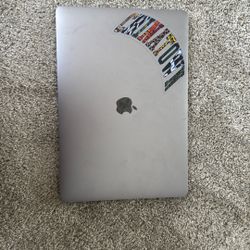 MacBook Pro W Touch Bar 