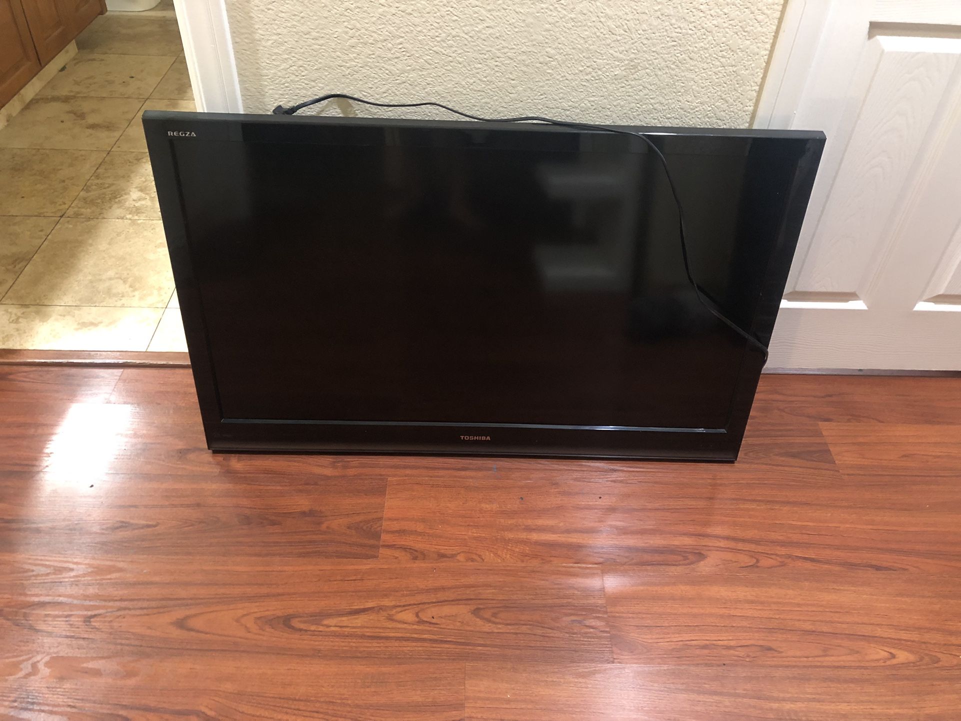 Free 45 “ Tv