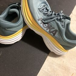 Hoka Bondi 8