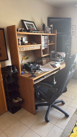 Wood oak desk and Chair