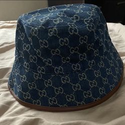 gucci hat (shipping only)