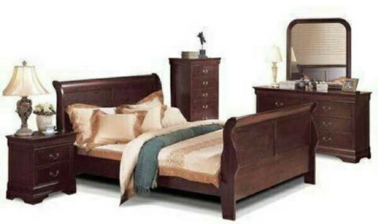 Queen bedroom set special deal