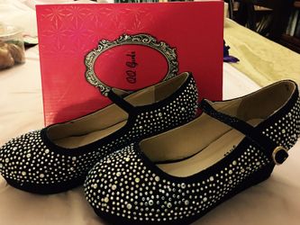 Black Studded Wedged Shoes: Size: Little 1