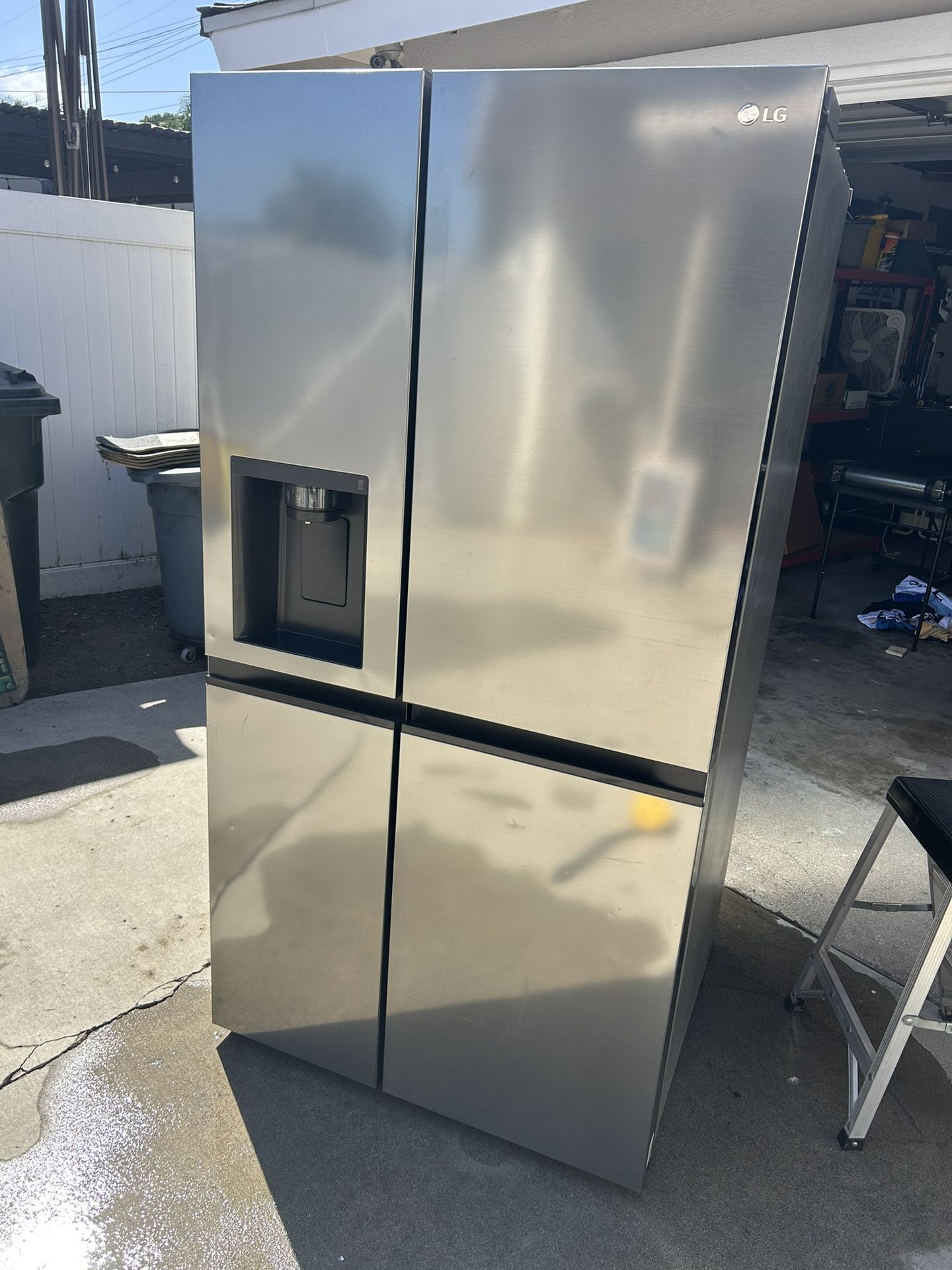 LG Refrigerator