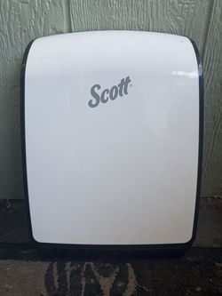 Scott Slimfold Paper Towel Dispenser