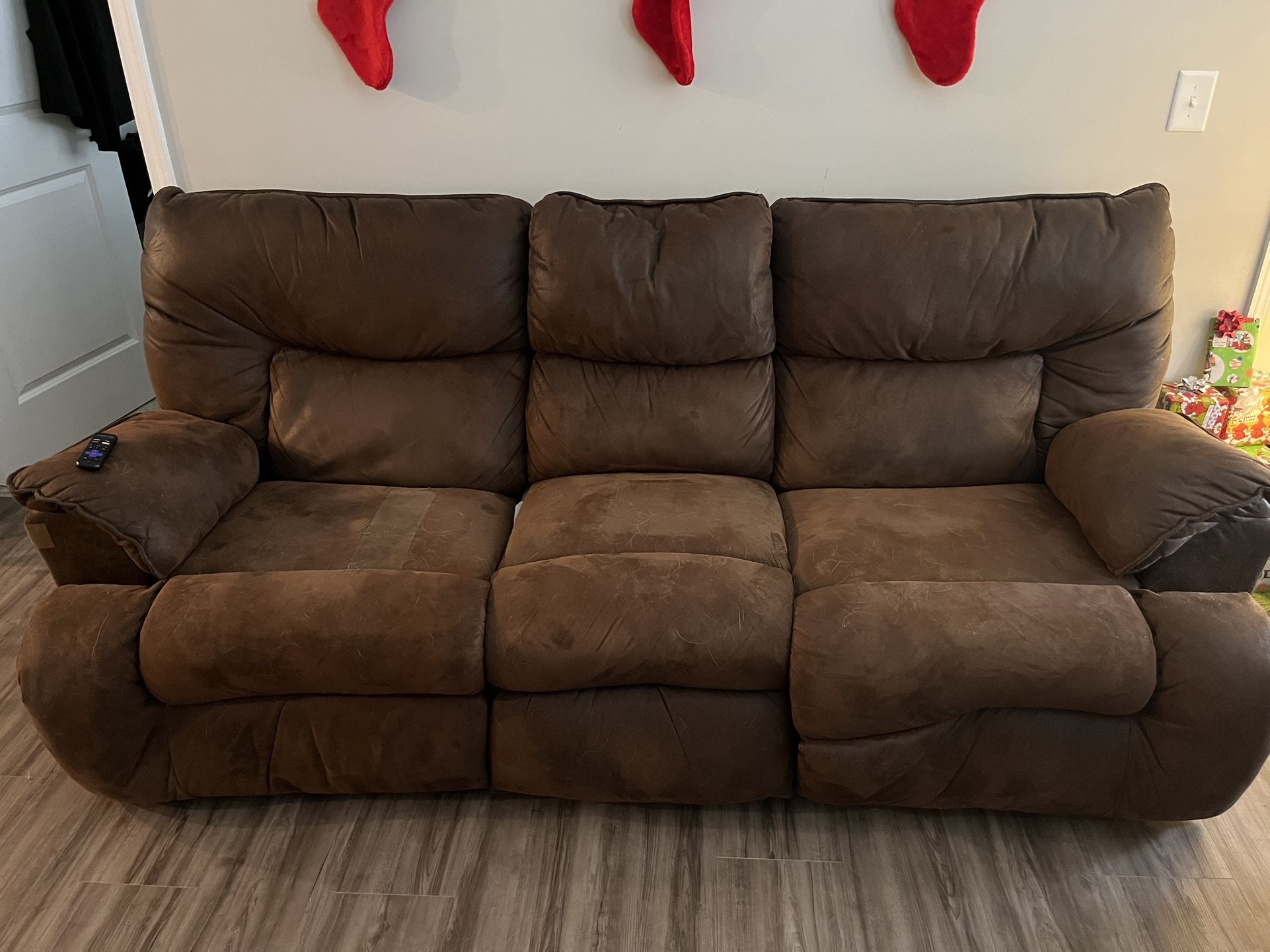 2 Reclining Couches