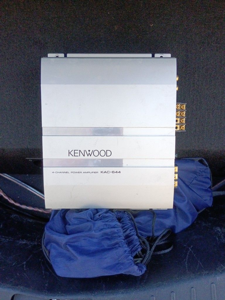 Kenwood 4 Channel Amplifier