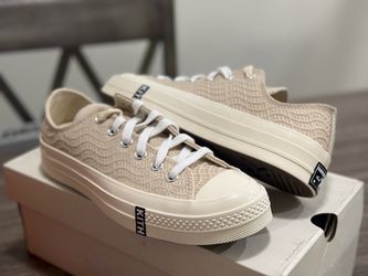 New Kith x Converse Chuck 70 Low Beige Monogram Size US 6