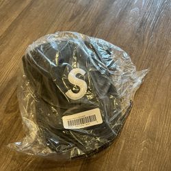 Supreme Pigment Print S-Logo 