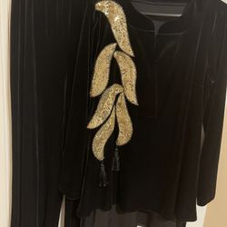 Velor tunic with pants, black size L, XL.