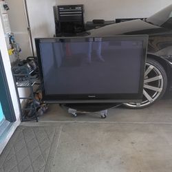 55 Inch Panasonic TV 