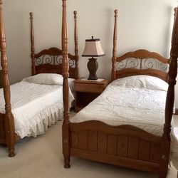 Girls Four Poster Bedroom Set
