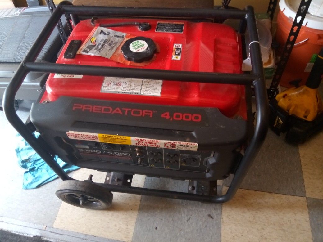Generator Predator 4000