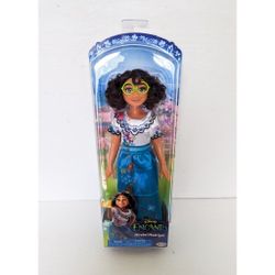 Disney Encanto Mirabel Madrigal Fashion Doll