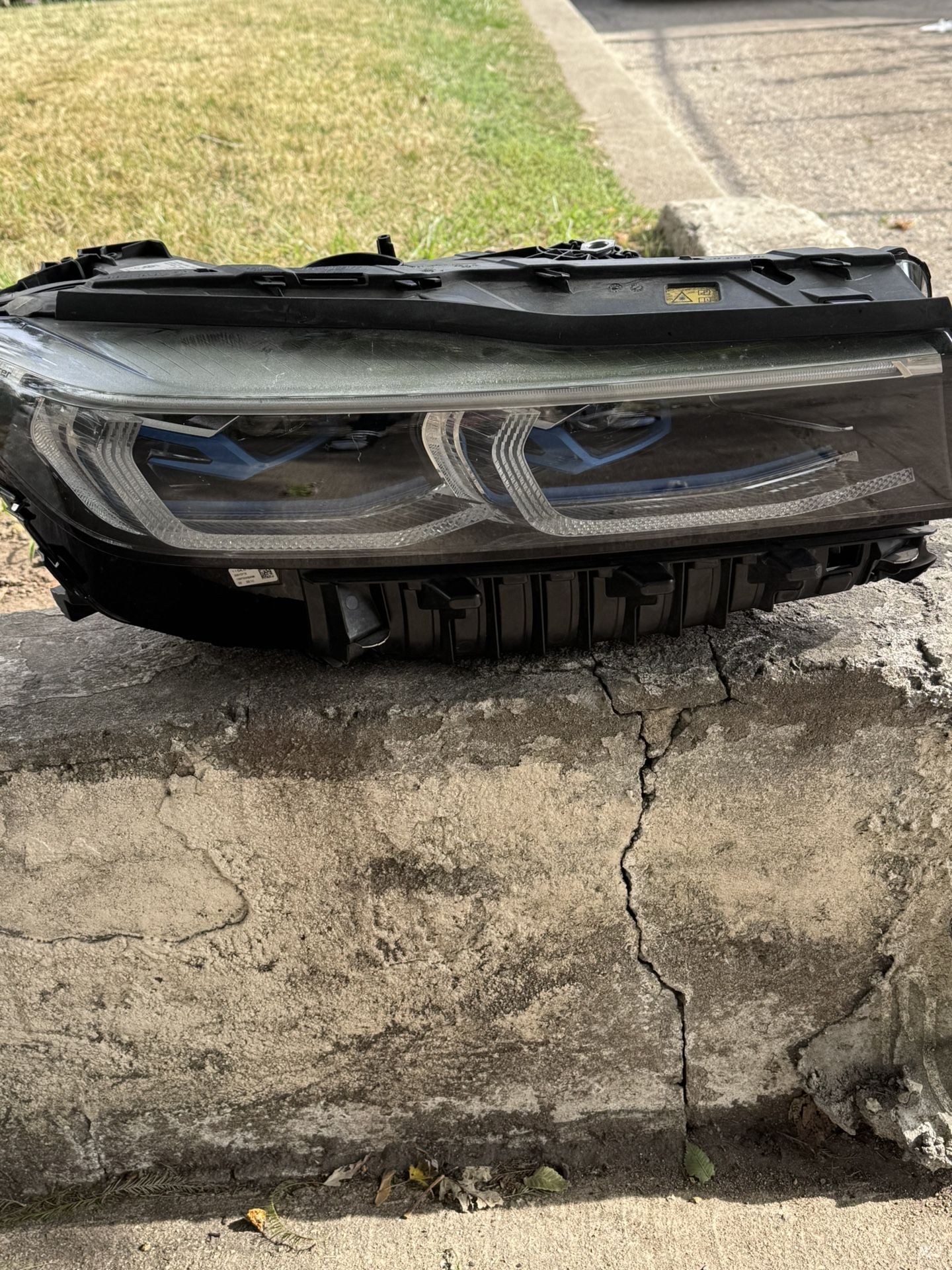 2020 Bmw 740 /750 Passenger HEADLIGHT