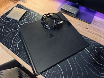 PS4 SLIM 1TB CUH-2215B