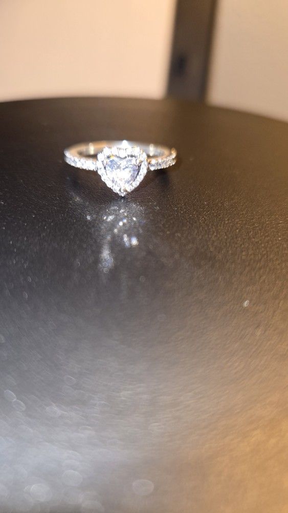Size 6 New Pandora Sterling Silver Heart Ring