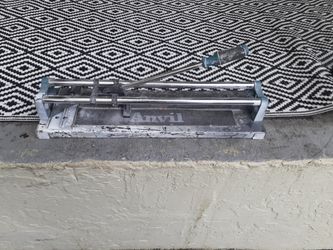 Anvil Tile Cuter 14in