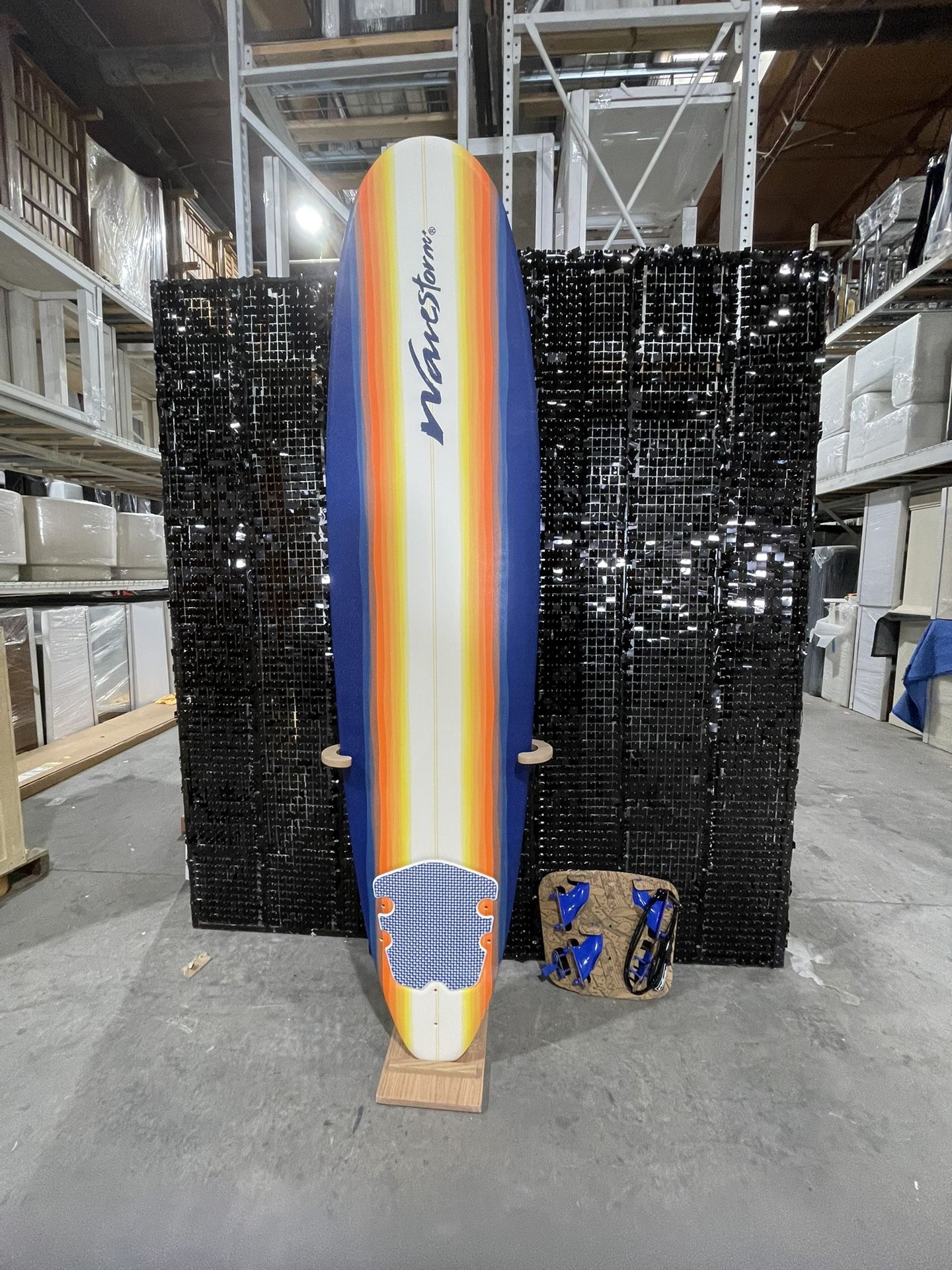 8ft Surfboard And Stand Brand New