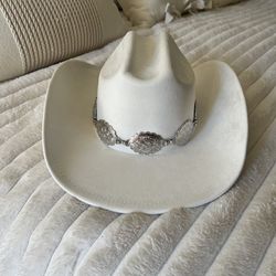 Beautiful White Cream and Silver Cowboy Hat - New with Tags