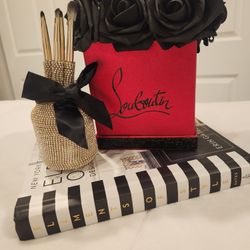 New! Glam Vanity Set!