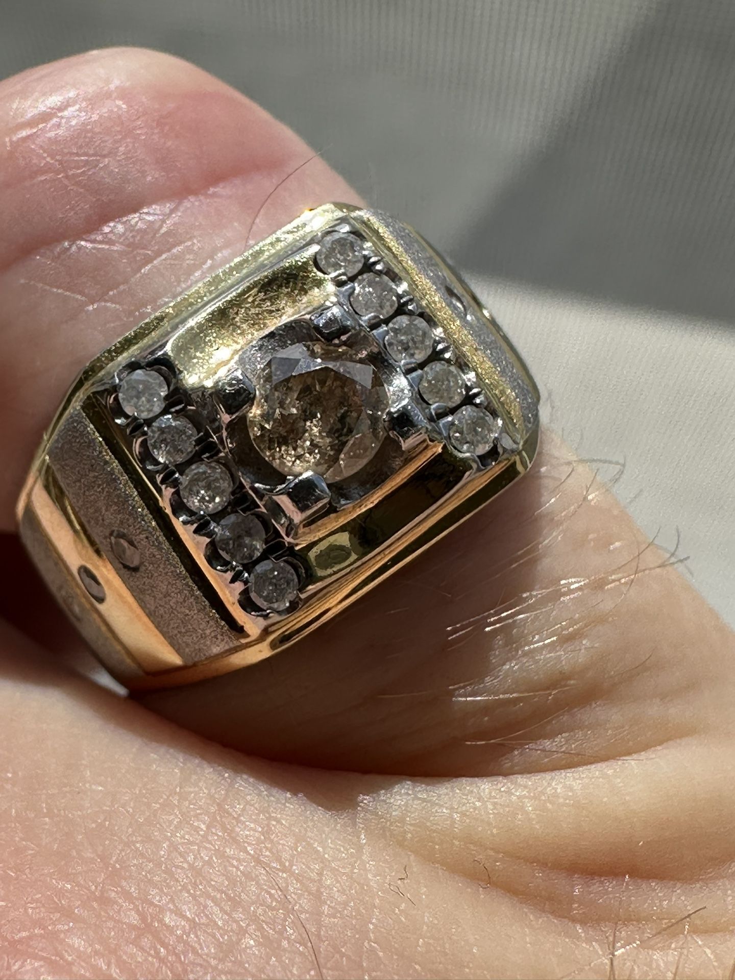 Men’s Silver & Diamond Ring
