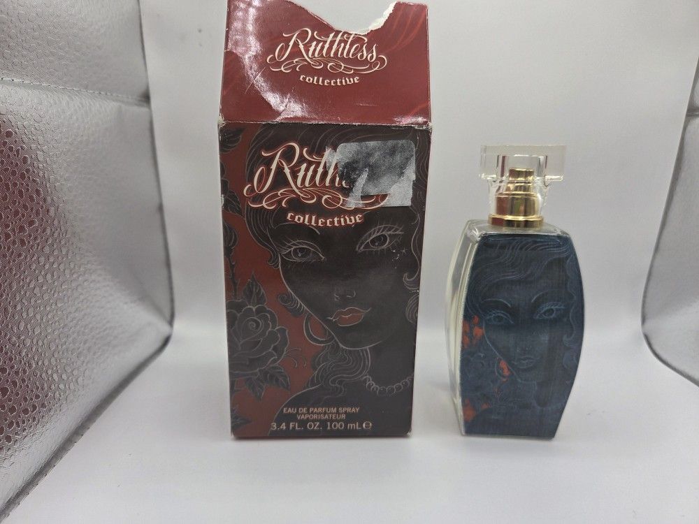 Ruthless Collective
Eau De Parfum 100ml