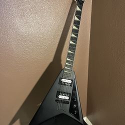 Jackson JS32