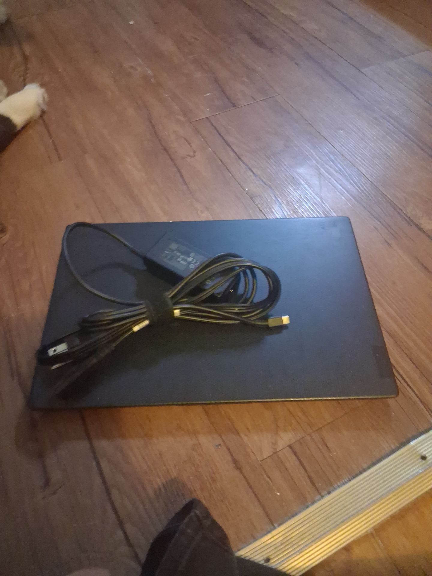Lenovo laptop 8gb
