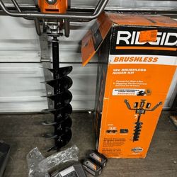 RIDGID 18-Volt Earth Auger with 8 in. Bit and (2) 4.0 Ah Batteries and Charger
