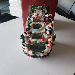 St Nicholas Square Musical Fountain Penguin Collectible Brand New 